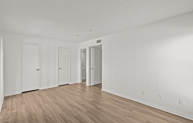 2 beds, 2 baths, 853 sqft, $1,500, Unit #360