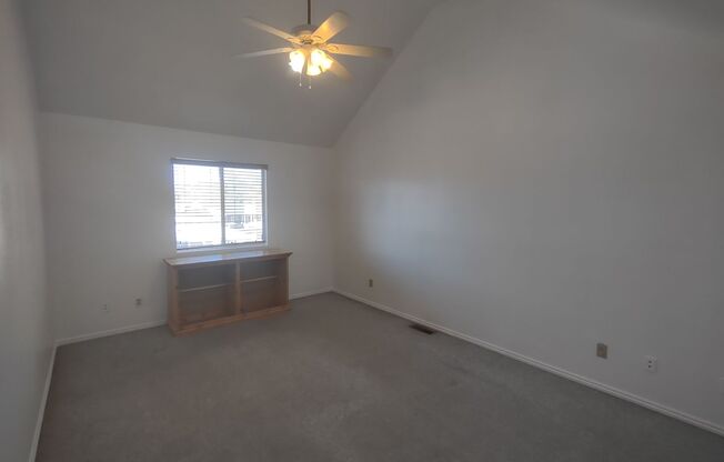 1 bed, 1.5 baths, 400 sqft, $800, Unit Verticle Bedroom #2