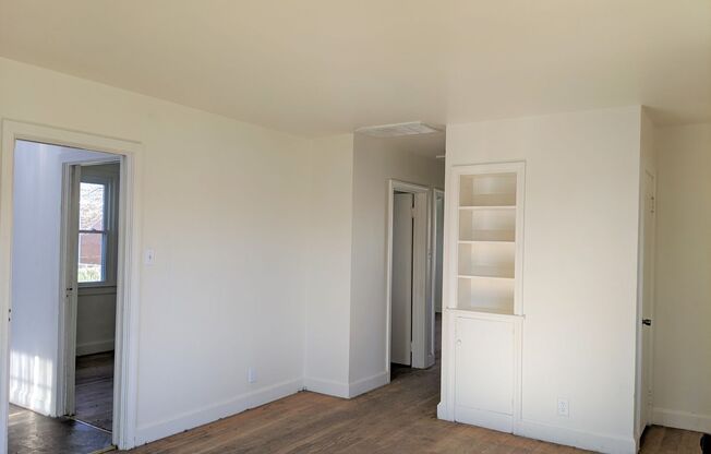 Welcome Home to 3616 Harris Ave!