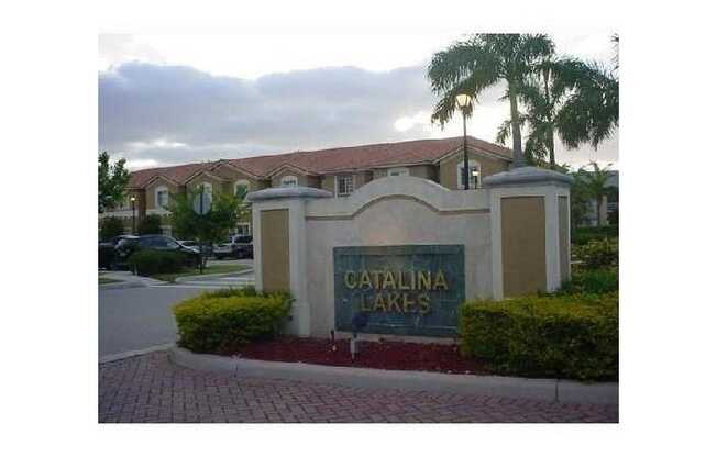 7841 CATALINA CIR