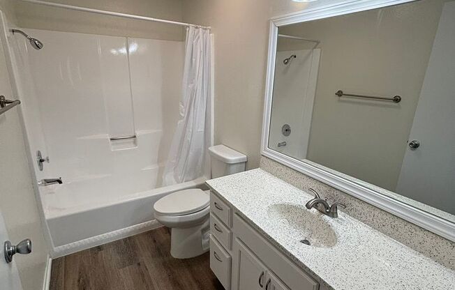 1 bed, 1 bath, 780 sqft, $2,425, Unit 94