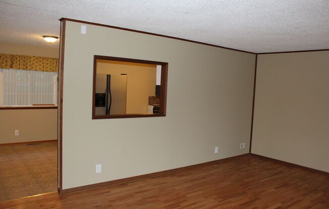 Beautiful 4 bedroom Rambler home with shop in Issaquah school dist
