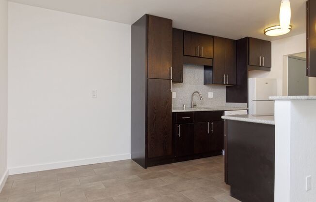 1 bed, 1 bath, 780 sqft, $2,195, Unit 205