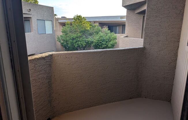 2 beds, 2 baths, 900 sqft, $1,425, Unit 223