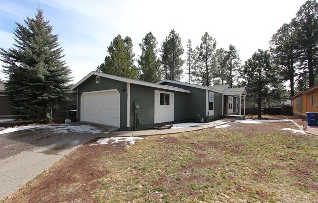 ** LEASE PENDING Parkside 3-Bedroom Home in Railroad Springs | Updated Interior | 2-Car Garage