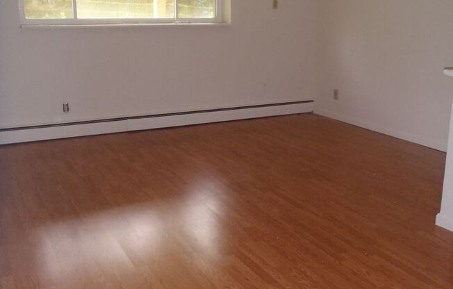 1 bed, 1 bath, 525 sqft, $845, Unit 3060-104