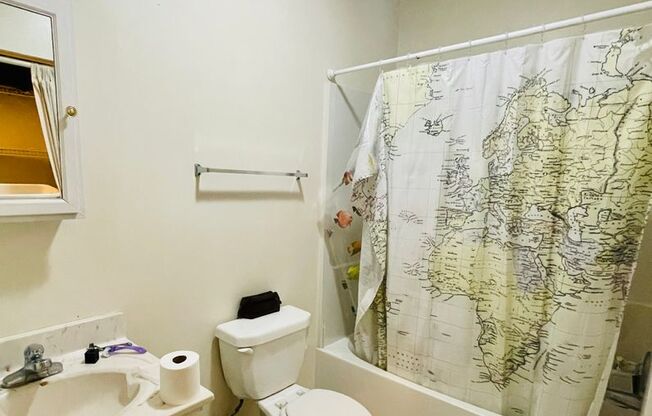 2 Bedroom Duplex within walking distance of UK College of Law