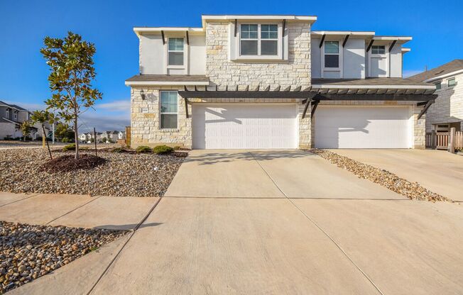 Stunning 4-Bedroom Townhome in Homestead