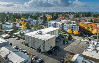 Imperial Crown Manor