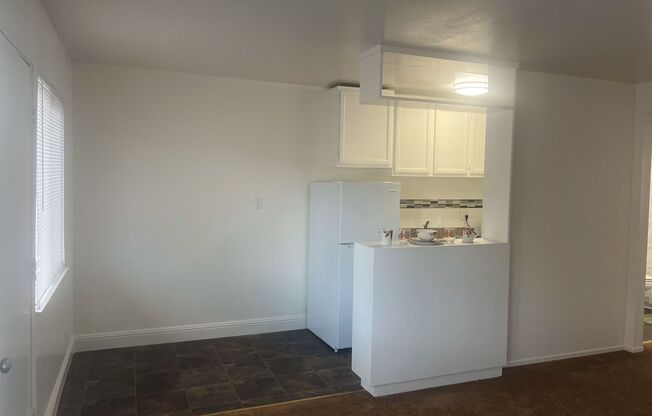 1545/57 Montair Apartments