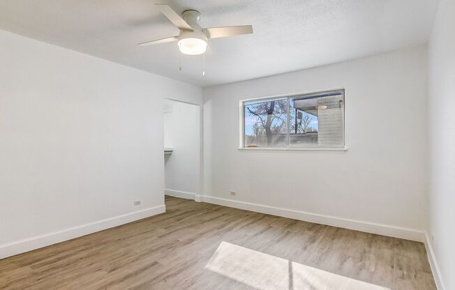 2 beds, 1.5 baths, 1,042 sqft, $1,450, Unit 119
