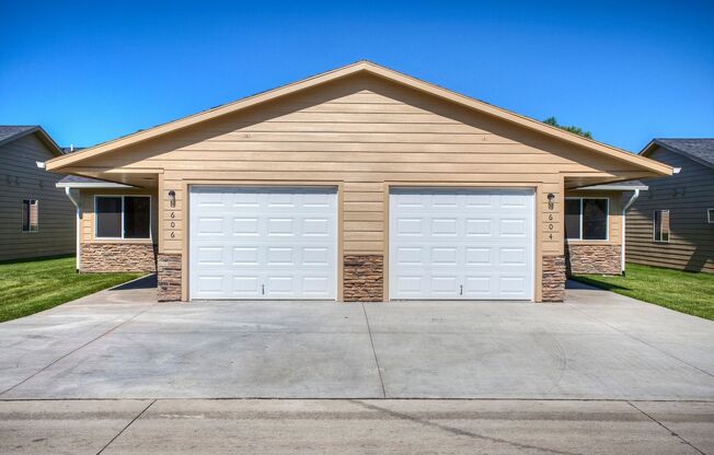 3 Bedroom, Single-story Townhomes for rent in Madrid, IA