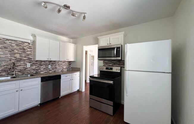 3 beds, 1 bath, $1,450