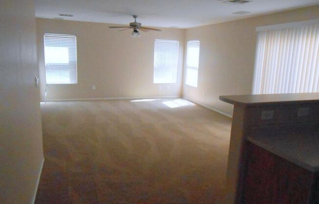 Cute House in the North in Gated Community