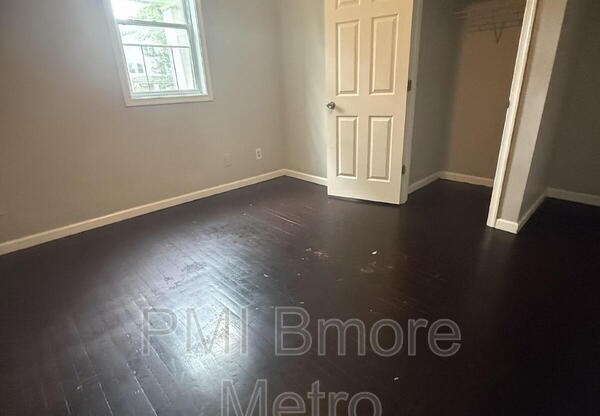 4021 CARLISLE AVE