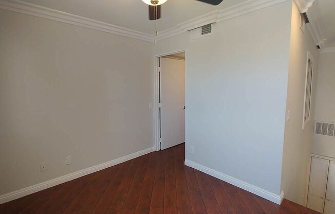 2 beds, 1 bath, 925 sqft, $2,850, Unit 307