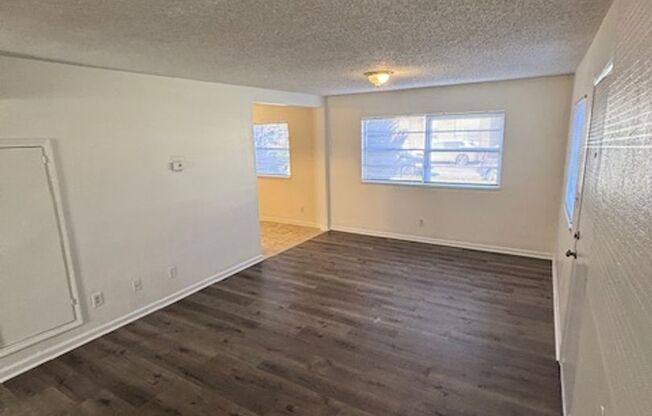 2 beds, 1 bath, 675 sqft, $675, Unit 440 Arter-Unit 12