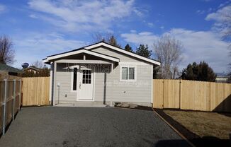 2044 NORTHWEST 11 ST