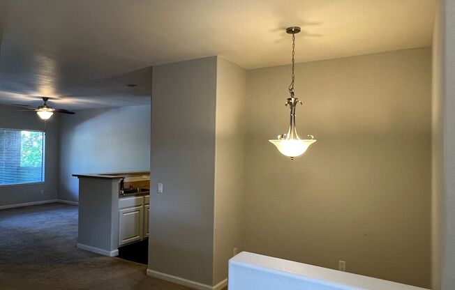 2 beds, 2 baths, $2,275, Unit # 5523