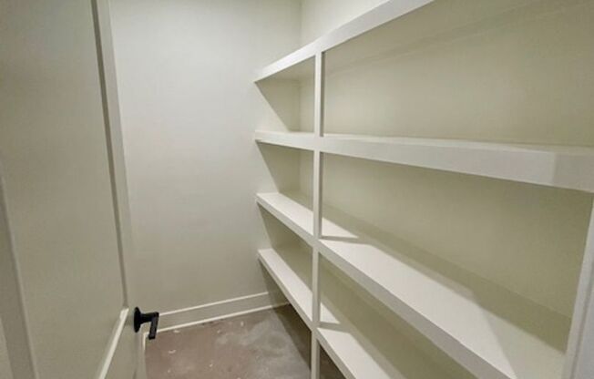 2 beds, 2 baths, 1,092 sqft, $2,500, Unit 107