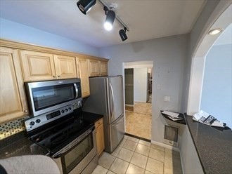 100 Marion St 23