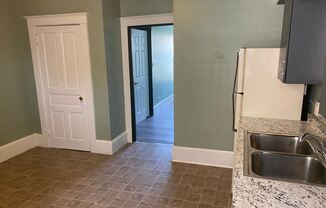 624 E. King St. Apt. 4