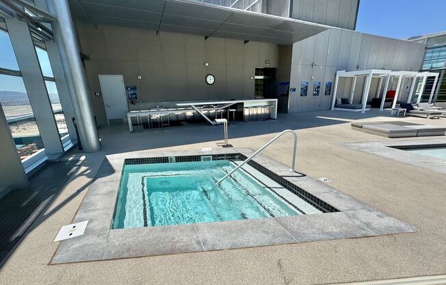 1 bed, 1 bath, $2,400, Unit # 2204