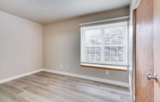 3 beds, 2 baths, 1,325 sqft, $1,999, Unit 1608 - 101