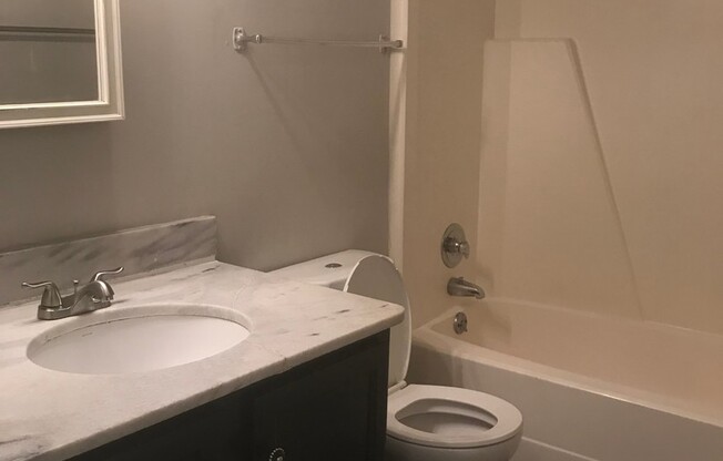 2 beds, 2 baths, 900 sqft, $1,629, Unit 0700