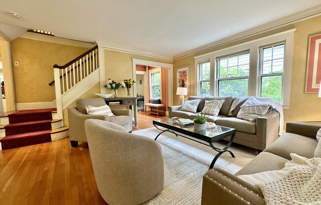 37 PONDVIEW AVE