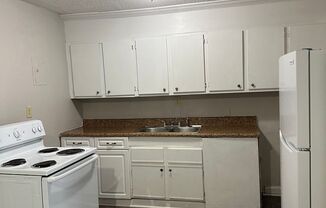 2 beds, 1 bath, $1,000