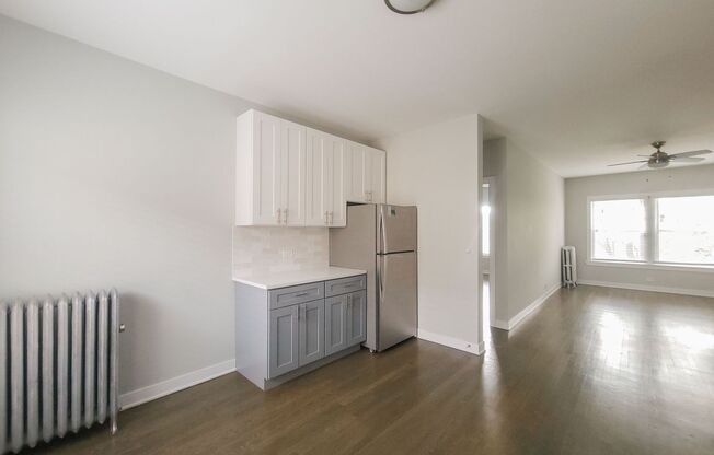 1 bed, 1 bath, 780 sqft, $2,195, Unit 5135-3