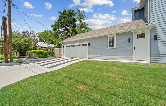 CENTRAL AUSTIN : 6 BD / 4 BA