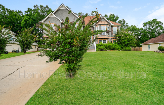 220 CREEKSIDE CIR