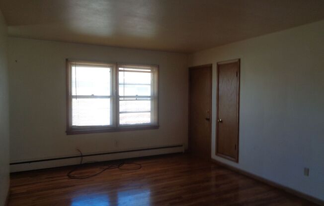 2 beds, 2 baths, $1,685