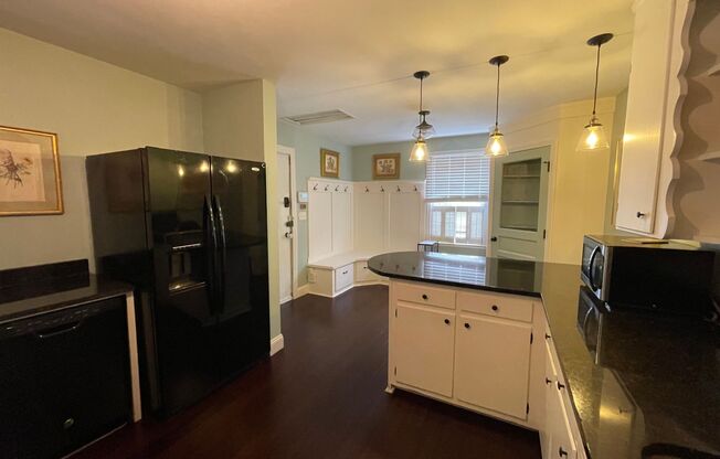 Fully Furnished 3 Bedroom, 2 Bath Home Available in Greer