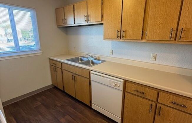 2 beds, 2 baths, 856 sqft, $869, Unit 2726-1203