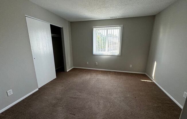 2 beds, 2 baths, 1,042 sqft, $1,200, Unit 6034E