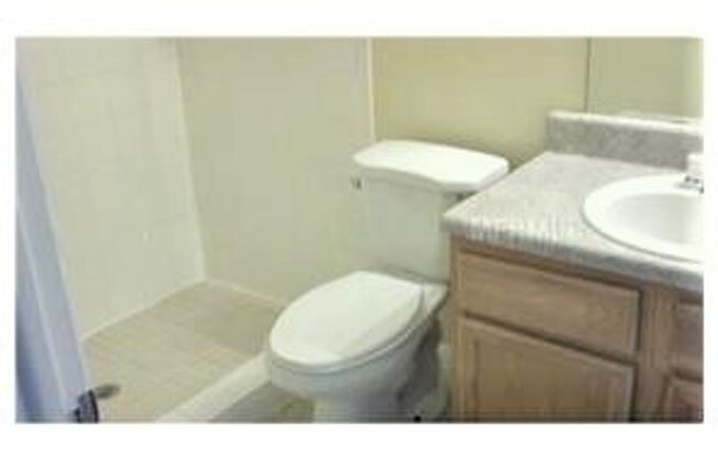 Beautiful Temple Terrace Townhome!