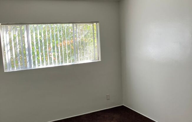 2 beds, 1 bath, 702 sqft, $2,200, Unit 206