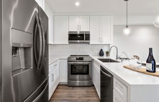 1 bed, 1 bath, 541 sqft, $3,175, Unit Y