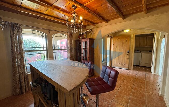 Beautiful house in the mesilla area - Move in Ready!