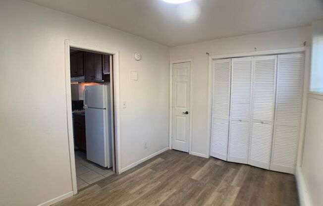 1 bed, 1 bath, 650 sqft, $850, Unit Unit 2