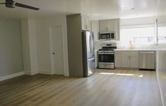 Studio, 1 bath, 400 sqft, $1,895, Unit 2222 1/2 #D