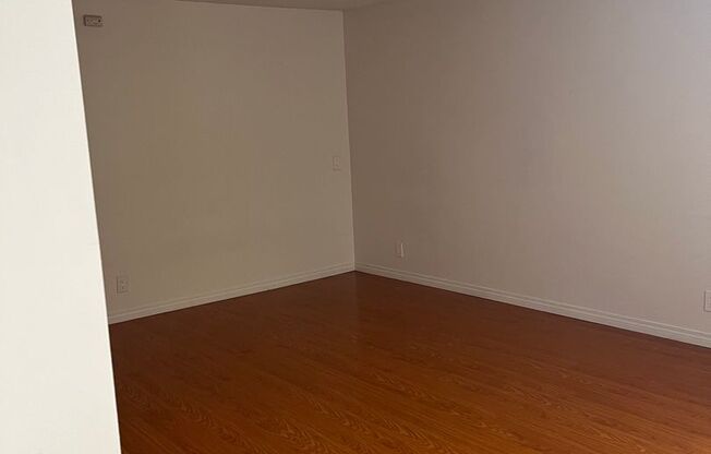 Studio, 1 bath, $1,400, Unit 132