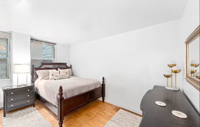 1 bed, 1 bath, $4,200, Unit 9G