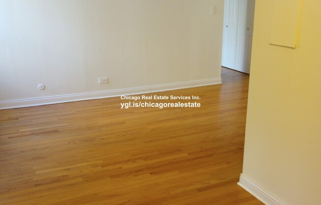3710 N Pine Grove