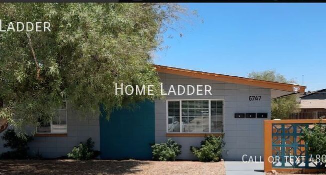 6747 N 26th Ave Apt 3