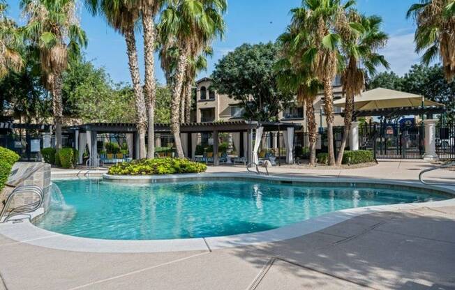 Pool  and sundeck - Lunaire Apartments | Goodyear, Arizona