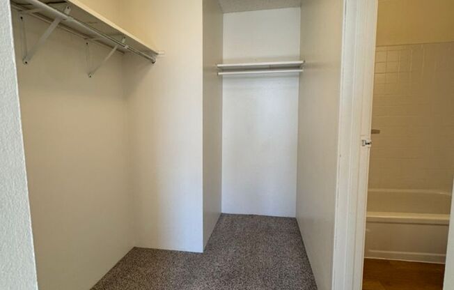 3 beds, 2 baths, 1,034 sqft, $1,875, Unit D-301